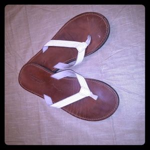 AE Flip-Flops